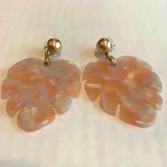 J Crew new Leafy Monstera acetate earrings - Picture 4 of 8